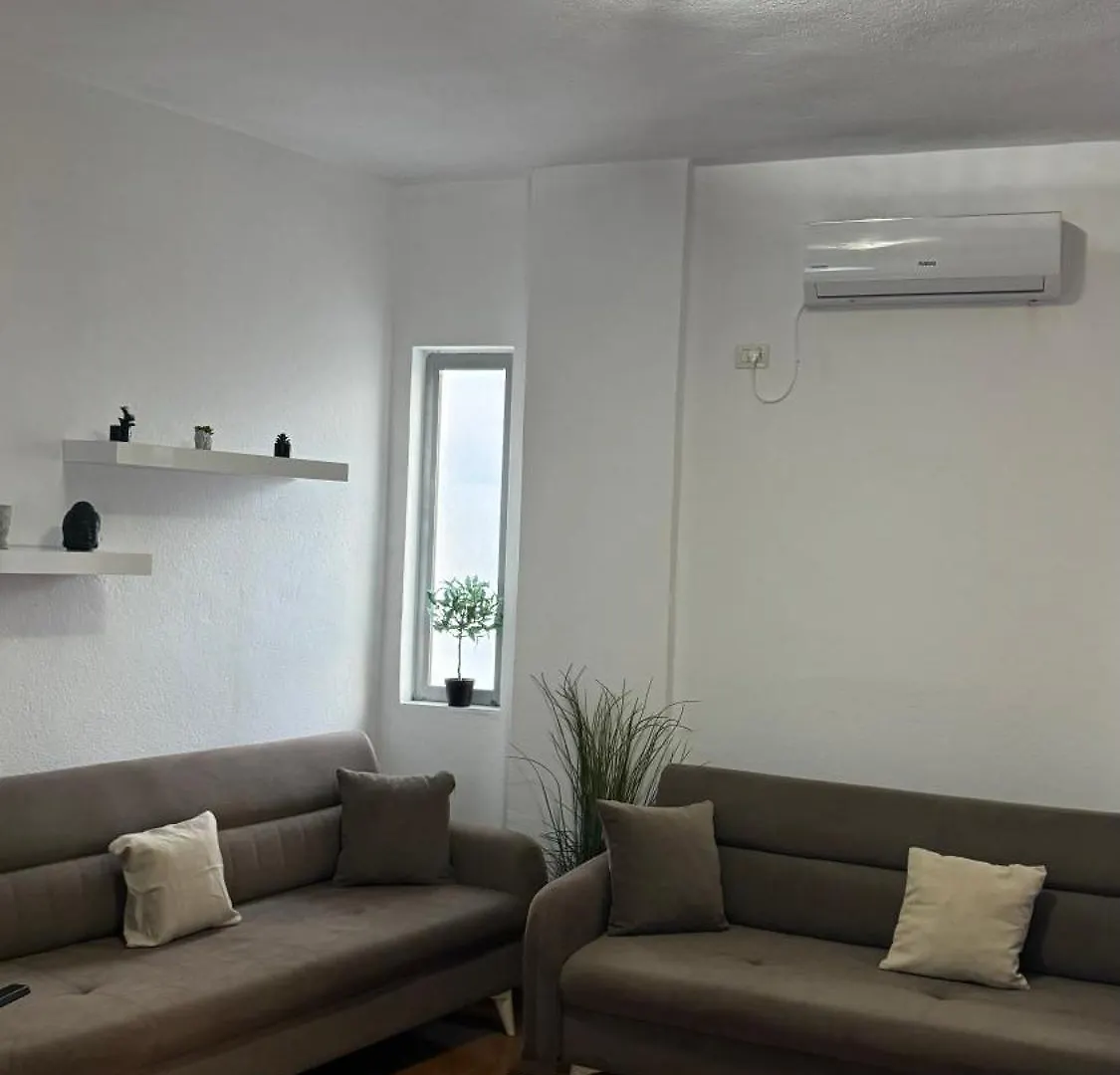 Peci Apartments Gjirokaster
